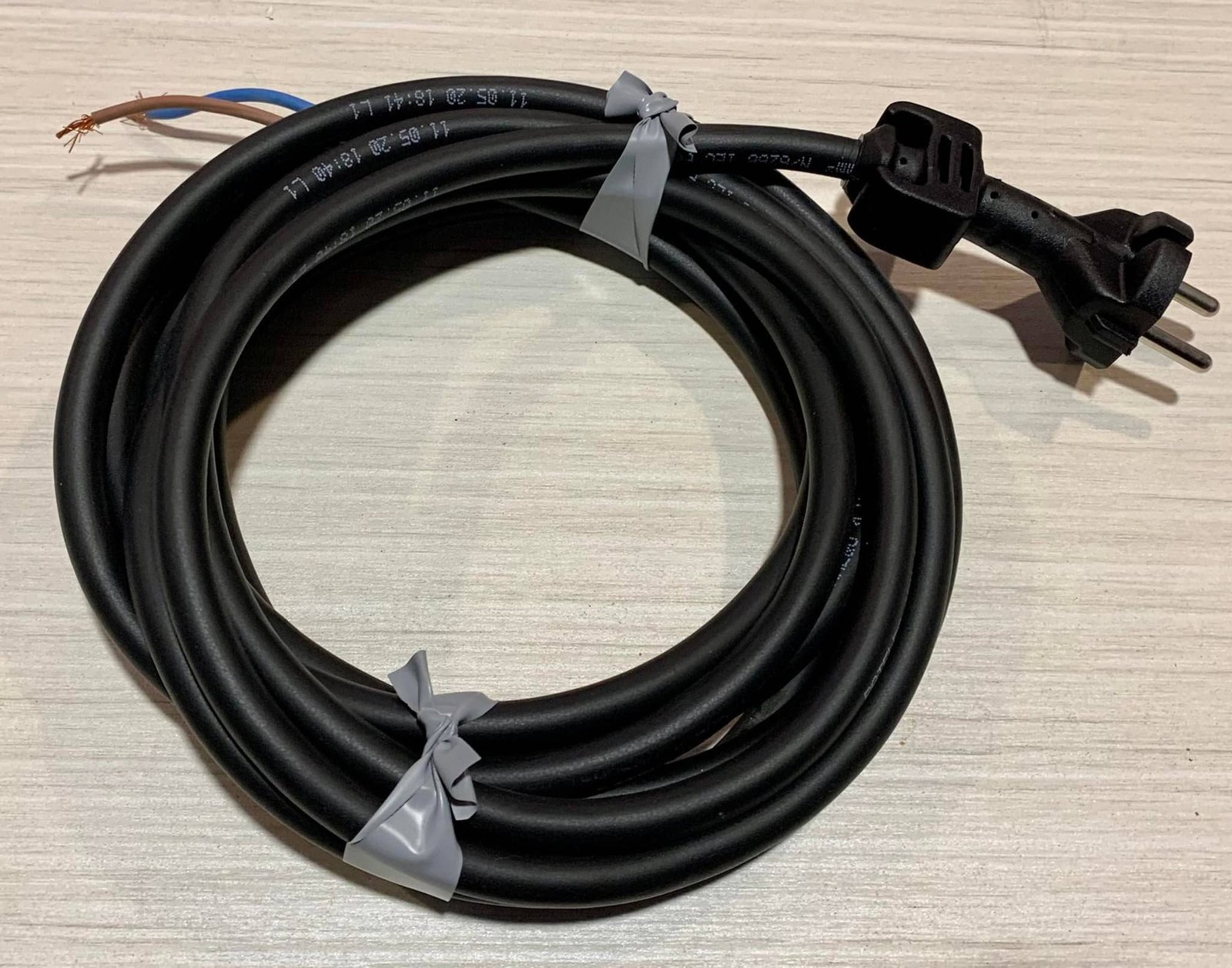 ΑΔΙΑΒΡΟΧΟ ΚΑΛΩΔΙΟ ΓΙΑ ΑΛΛΑΓΗ ΕΡΓΑΛΕΙΩΝ ΥΨΗΛΗΣ ΠΟΙΟΤΗΤΑΣ